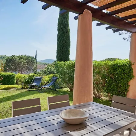 Golf Residences בית נופש *