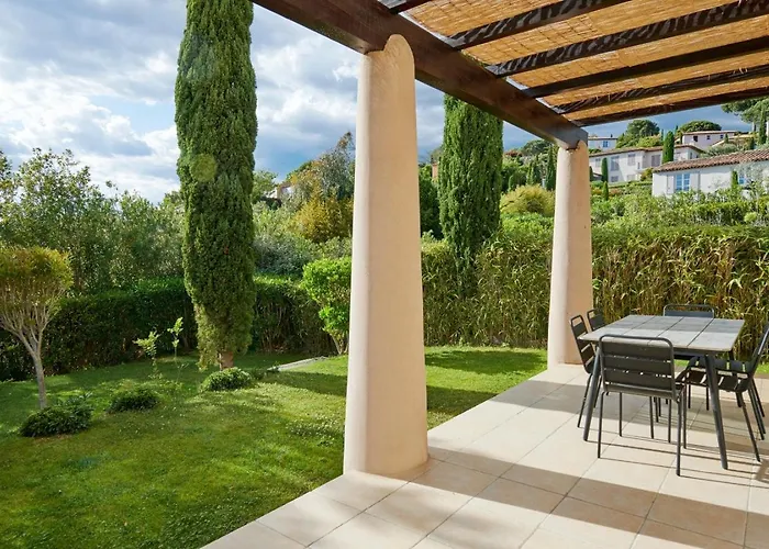 Golf Residences Tatil Evi *