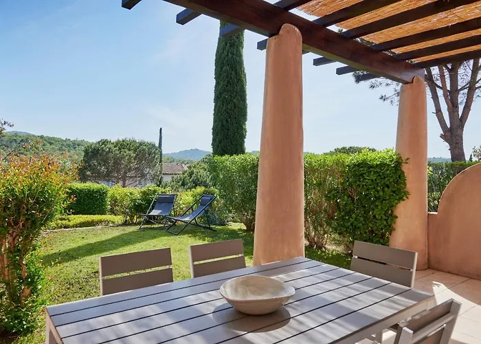 Golf Residences Tatil Evi *